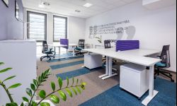 Biurko na wynajem w Aeropolis. 20 zł za dzień