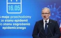 Niedzielski dla PAP: zniesienie stanu epidemii nie jest równoznaczne z jej końcem