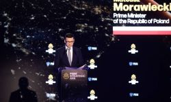 Morawiecki: wzywam do izolacji rosyjskiego prezydenta