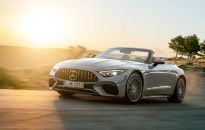 Dynamiczne rozpoczęcie sezonu kabrioletów. Mercedes-AMG SL debiutuje w ofercie