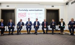 Liderzy: PO, PSL, Lewicy i Polski 2050 podpisali deklarację samorządowców z Ruchu "TAK! Dla Polski"