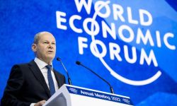 Kanclerz Scholz w Davos: Putinowi nie udało się osiągnąć wszystkich celów strategicznych na Ukrainie