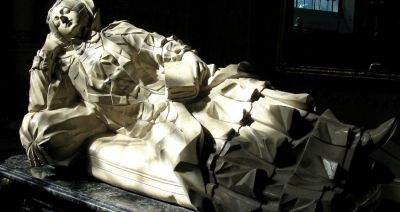 Rokokowy nagrobek Amalii w kościele w Dukli