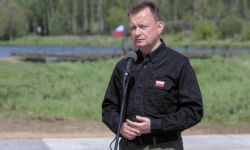 Błaszczak w Powidzu: rozpoczęliśmy budowę magazynu środków bojowych