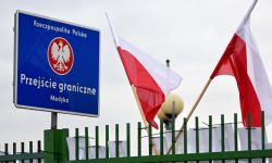 Straż Graniczna: od początku wojny na Ukrainie do Polski wjechało 3,879 mln osób
