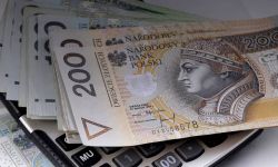 Komisja finansów publicznych przyjęła poprawkę PiS wydłużającą działanie tarcz antyinflacyjnych do 31 października br.