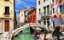 Samolot z Wenecji już przyleciał. Do 18 września loty z Jasionki