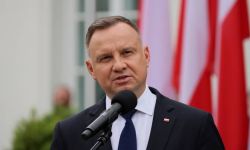 Duda: po szczycie w Madrycie wschodnia flanka NATO musi być silniejsza