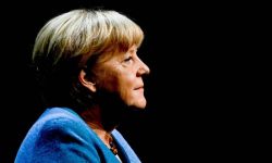Niemcy: była kanclerz Angela Merkel nie wyklucza mediacji 
