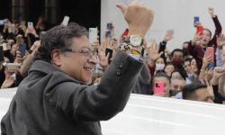 Kolumbia: Gustavo Petro wygrywa wybory prezydenckie