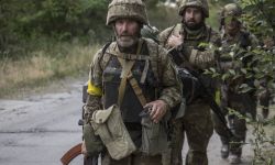 Naczelny dowódca wojsk ukraińskich: jesteśmy zmuszeni do obrony manewrowej, zajmujemy dogodniejsze pozycje