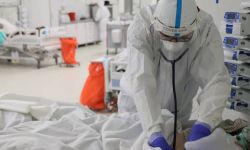 344 zakażenia koronawirusem, zmarło 5 osób z COVID-19