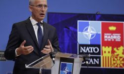 Szef NATO Stoltenberg zapowiedział zwiększenie sił wysokiej gotowości Sojuszu do ponad 300 tys.