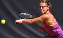 Wimbledon - Maja Chwalińska awansowała do drugiej rundy