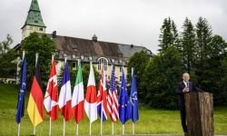 Szefowie państw G7 potwierdzają wsparcie dla Ukrainy i potrzebę stworzenia planu jej odbudowy