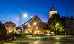 Na pl. Farnym i Grunwaldzkiej staną wygodne parklety