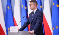 Müller: rząd przyjął projekt ustawy ws. bezpieczeństwa gazowego