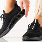 Sneakersy damskie - niezastąpione buty w tworzeniu ciekawych stylizacji!