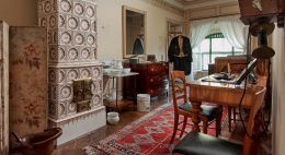 Otwarte II piętro w Muzeum-Zamku. Pokój Służącego też