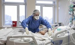 MZ: 4410 zakażeń koronawirusem, zmarło 15 osób z COVID-19