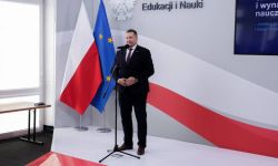 Min. Czarnek: wakaty na stanowiska nauczycieli są normalnością o tej porze roku