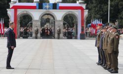 Prezydent Andrzej Duda wręczył nominacje generalskie i odznaczył żołnierzy