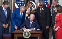 USA: Biden podpisał ustawę zakładającą największe w historii inwestycje w walkę ze zmianą klimatu