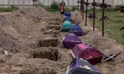 Ukraina: ustalono tożsamość kolejnych ośmiu rosyjskich żołnierzy podejrzanych o zbrodnie w Buczy