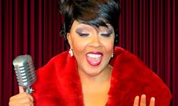 Wraca letnie muzykowanie przed Filharmonią Podkarpacką