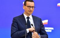 Premier: samorządy otrzymają w tym roku dodatkowo prawie 13,7 mld zł