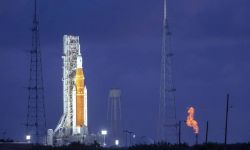 NASA odwołała poniedziałkowy start misji Artemis I na Księżyc z powodu usterki silnika