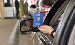 Z Ukrainy do Polski wjechało 5,934 mln osób, na Ukrainę wyjechało 4,131 mln osób