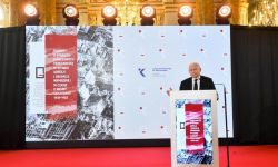 Prezes PiS: przedstawienie raportu ws. strat wojennych to także decyzja podjęcia tej sprawy na forum międzynarodowym