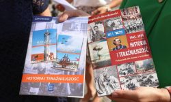 Drugi podręcznik do historii i teraźniejszości dopuszczony do użytku szkolnego
