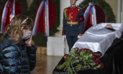 Rosja: trwa ceremonia żałobna Michaiła Gorbaczowa