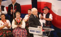 Prezes PiS: dzisiaj mamy moment sprawdzenia naszych relacji z Unią Europejską