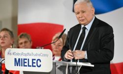 Kaczyński: obecnie zamiast normalnej polityki jest nieustanna awantura