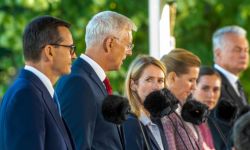 Premierzy Polski, Estonii, Litwy i Łotwy za ograniczeniem wjazdu Rosjan do strefy Schengen