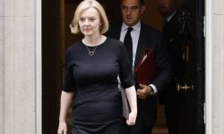Premier Truss: królowa była skałą, na której zbudowano Wielką Brytanię