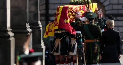 W edynburskiej katedrze odprawiono nabożeństwo poświęcone pamięci zmarłej Elżbiety II