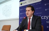 GUS: prawie pół miliona Polaków mniej niż 10 lat temu