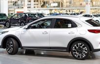 Nowa Kia XCeed już zjeżdża z unowocześnionej linii produkcyjnej fabryki w Żylinie na Słowacji