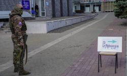 Demokratyczny świat solidarny w obliczu planowanej aneksji okupowanych terenów Ukrainy przez Rosję