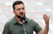 Zełenski: ukraińska flaga jest w Łymanie, trwają walki