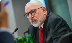 Maciej Świrski przewodniczącym KRRiT; Agnieszka Glapiak zastępcą