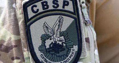 CBŚP: Zatrzymania czterech osób, w tym b. senatora Tomasza M., na terenie kilku województw