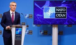 Szef NATO: nie jesteśmy stroną konfliktu, ale będziemy wspierać Ukrainę tak długo, jak trzeba