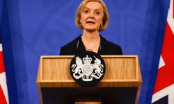 Premier Truss rezygnuje z obniżki podatku od korporacji, zmienia ministra finansów