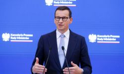 Premier: nie sądzę, żeby unijne środki z Funduszu Spójności były zagrożone; przeciwnie - pierwsze już wpływają