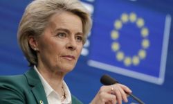 Szefowa KE: Ukraina potrzebuje około 3-4 mld euro pomocy miesięcznie na zaspokojenie podstawowych potrzeb